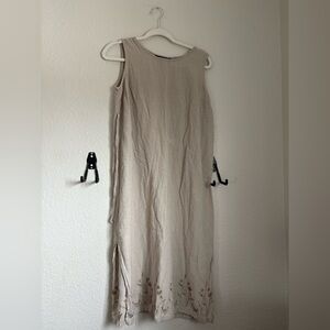 Elegant Beige Sleeveless Dress